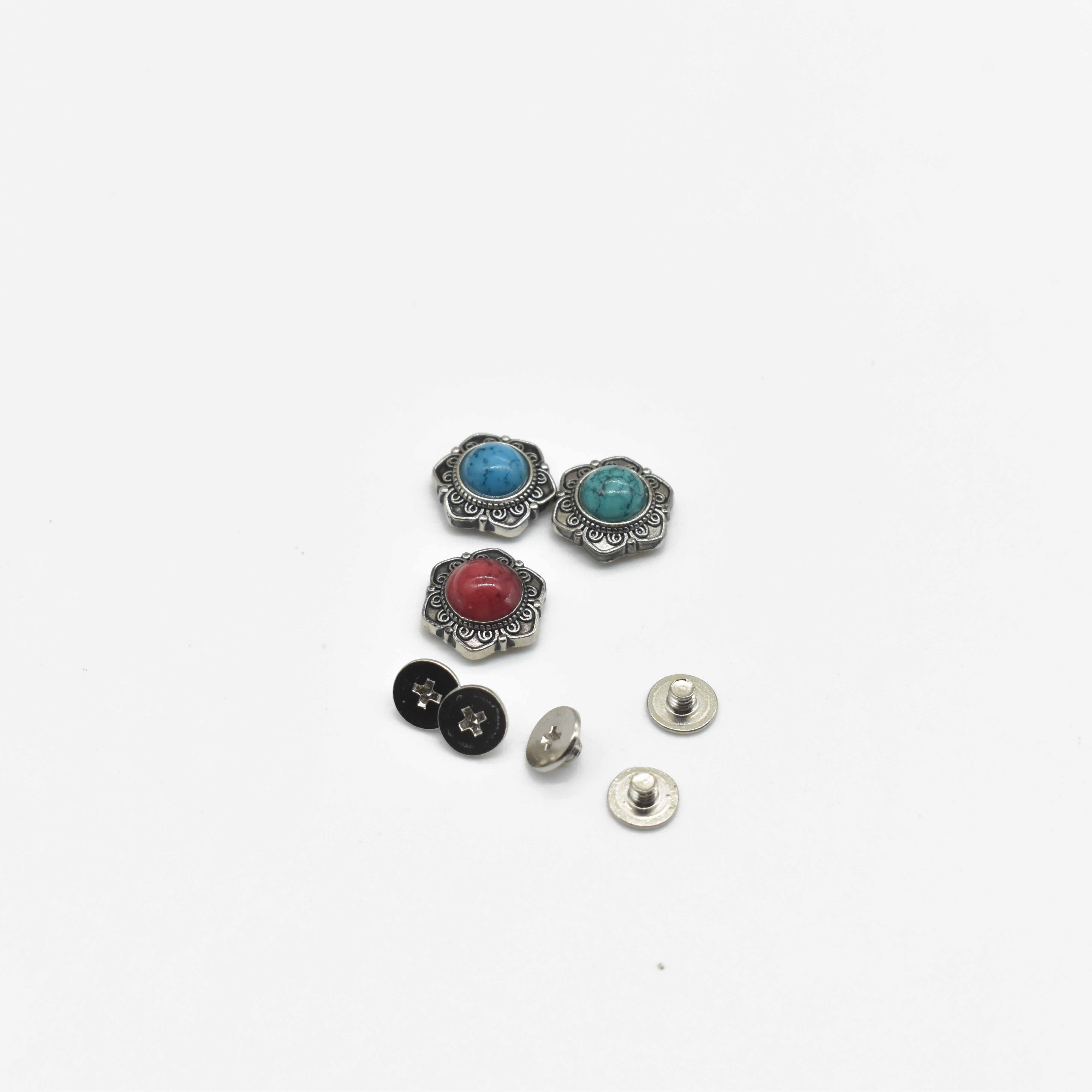 Latest Attractive Design Flower Pattern Rhinestone Turquoise Conchos Metal Coin Button For Leather