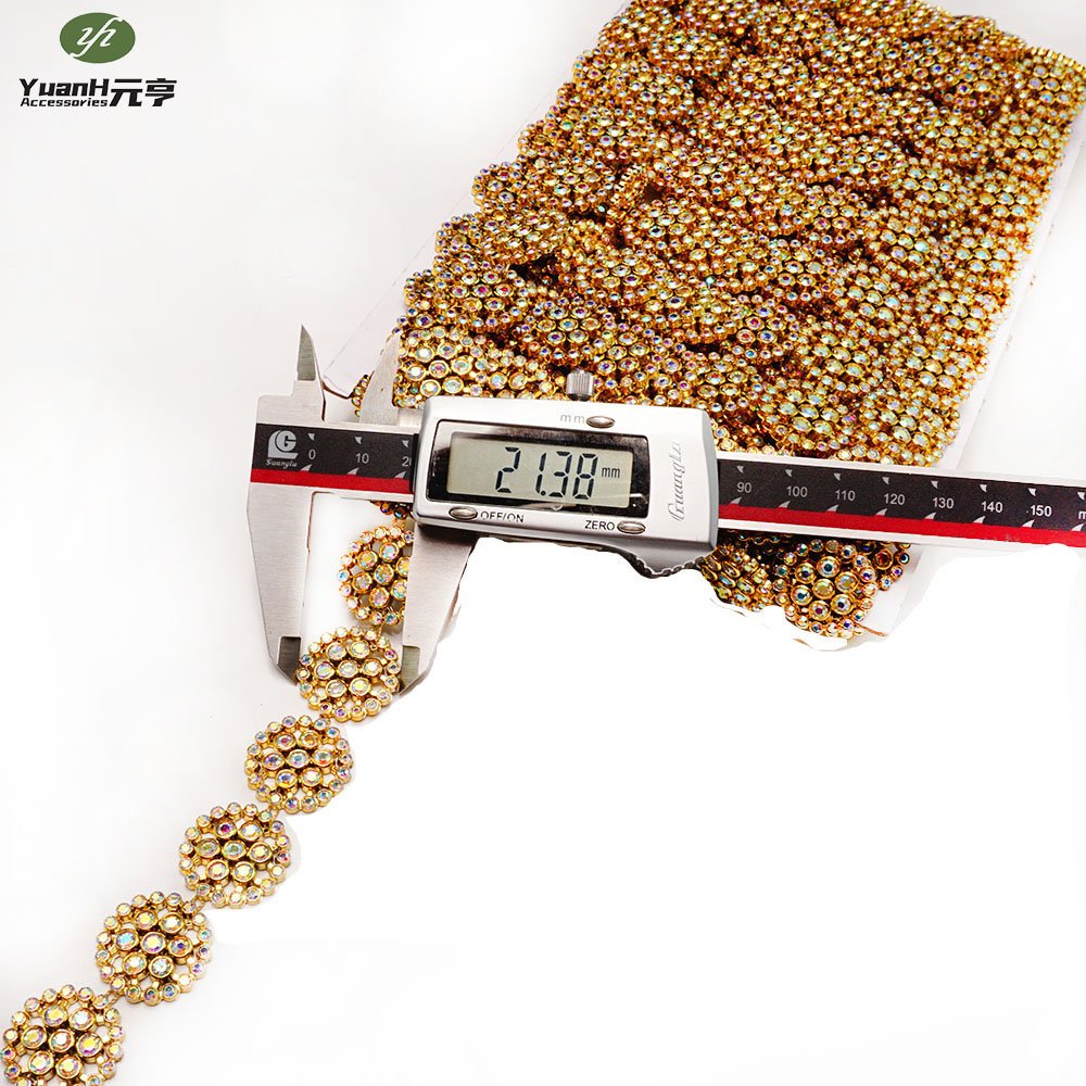 High quality gold 2cm width round flatback rhinestone chain acrylic trim for African DIY garment accessory
