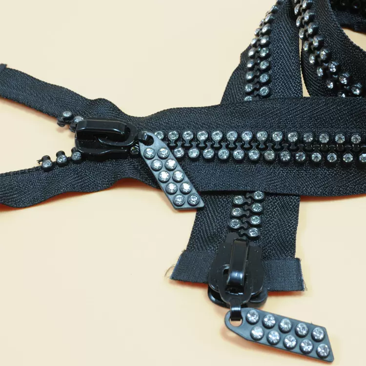 SAS High Quality 3#5#10# Rhinestones Zipper Fashion Open-End Colorful Diamond Plastic Resin Zipper