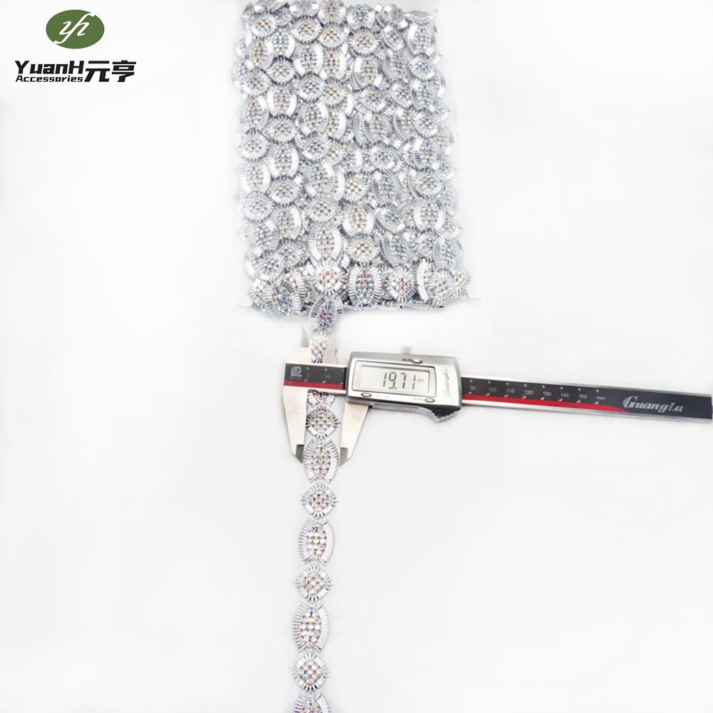 Wholesale 20mm Crystal Rhinestone Chain Trimming Bling Crystal Chain For Garments Accessory