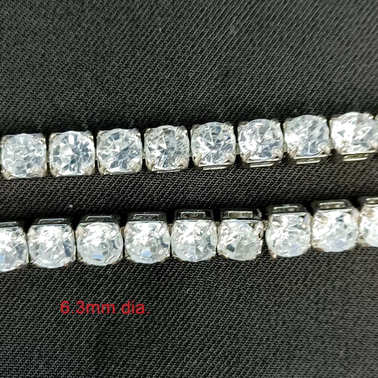 Popular Bling Bling Acrylic chain with Rhinestone
