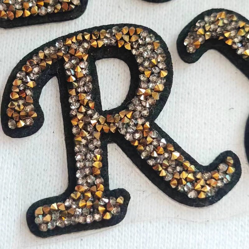 Factory direct sales clothing accessories rhinestone labels custom brand trademarks heat transfer printing clothing labels