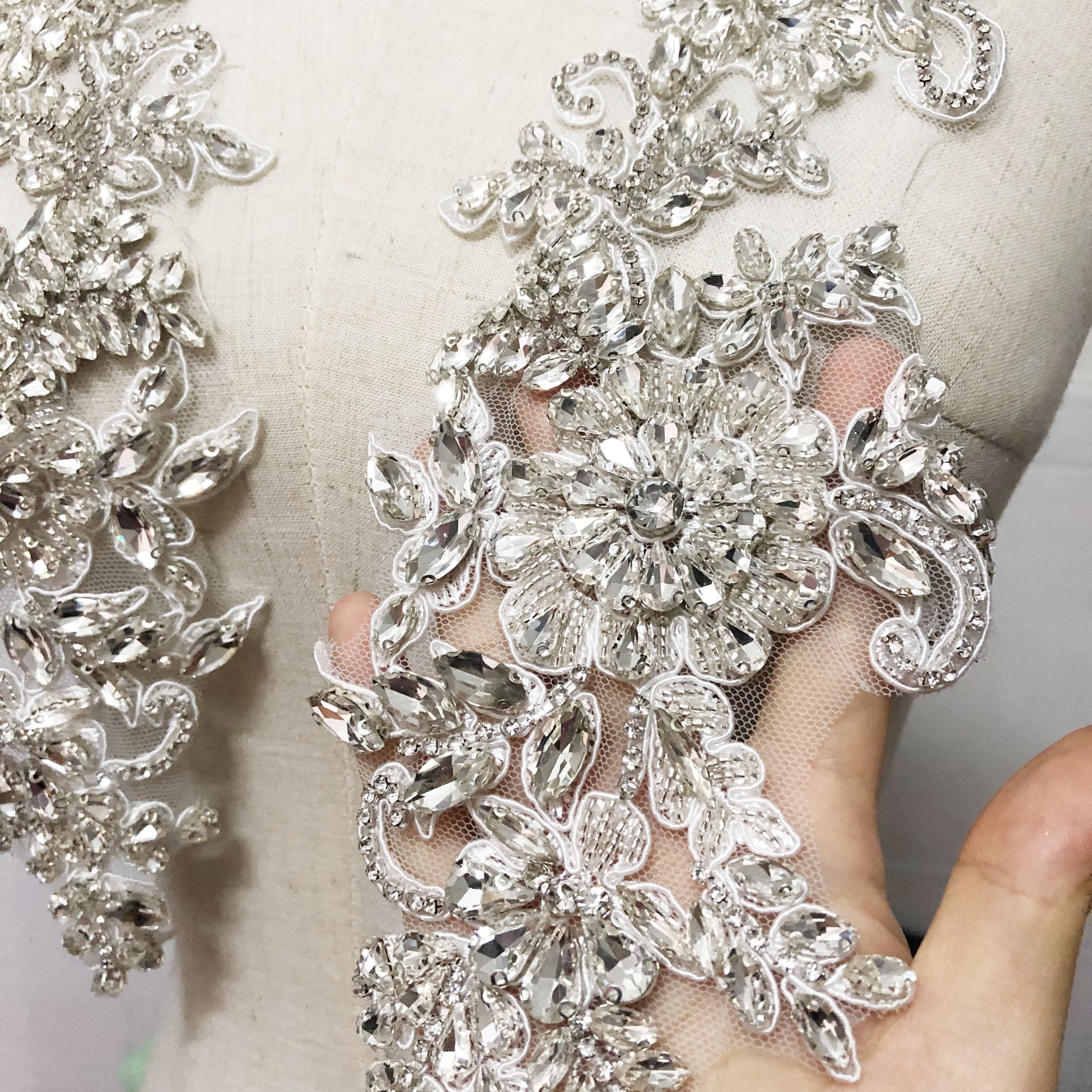 Handmade bridal embroidery diamond rhinestone crystal applique pair LT3437