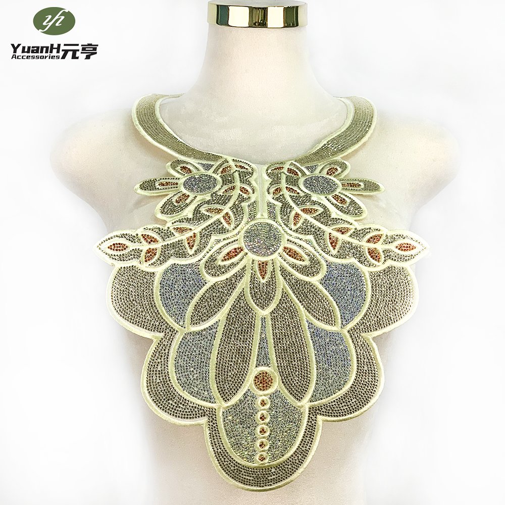 Cheap Price Full Rhinestone Flower Embroidery Collar Design Neck Lace Applique for DIY Dress