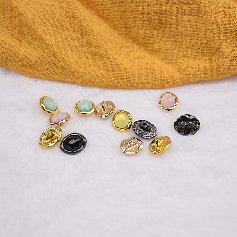 Bukwang gold shirt button colorful rhinestone buttons for custom form buttons for shirts