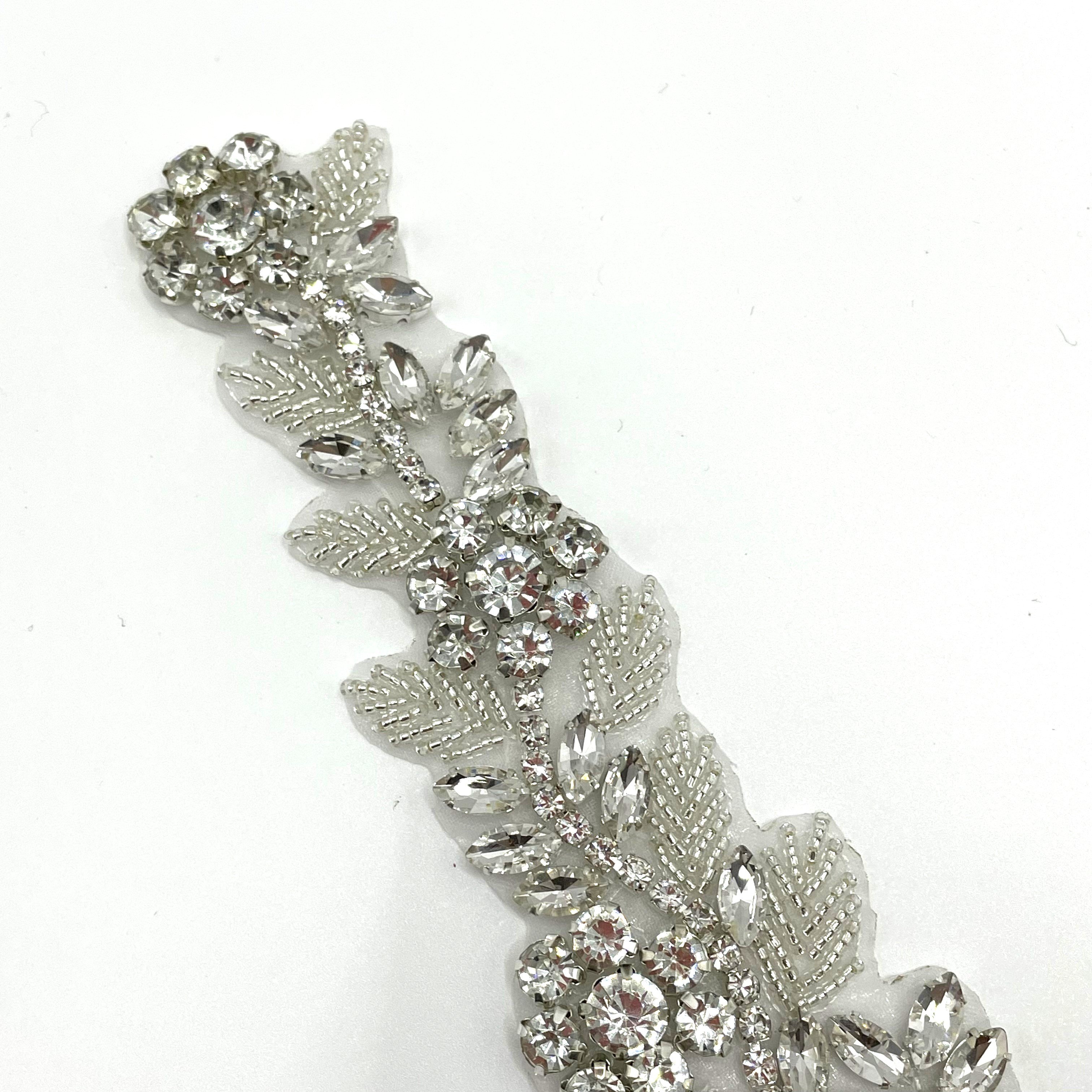 Wholesale high quality wedding dress flower bodice rhinestone applique crystal trimming for bridal