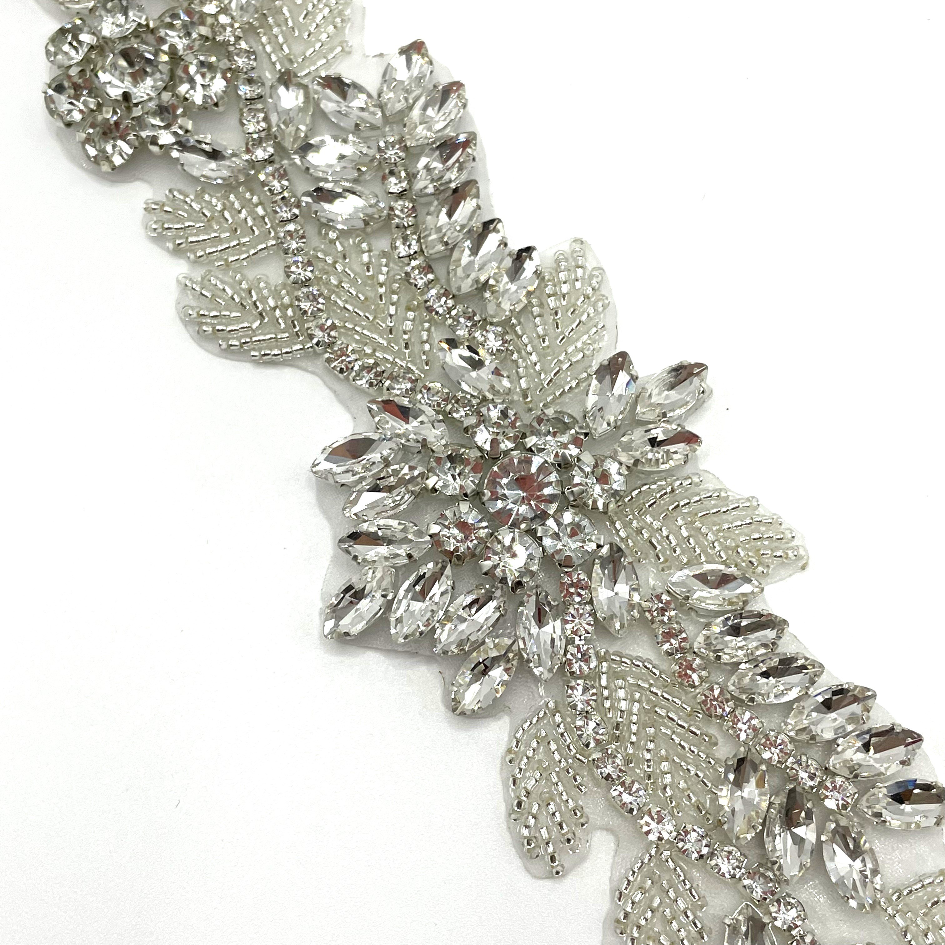 Wholesale high quality wedding dress flower bodice rhinestone applique crystal trimming for bridal
