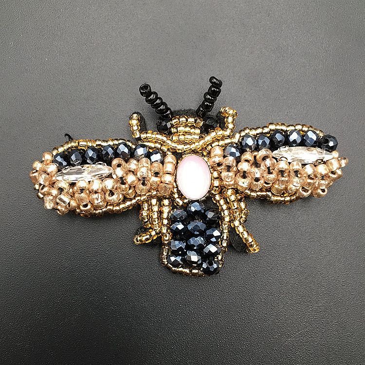 Hand made animal bee insect design iron on clothing bead rhinestone crystal appliques patch for hat bags accessories