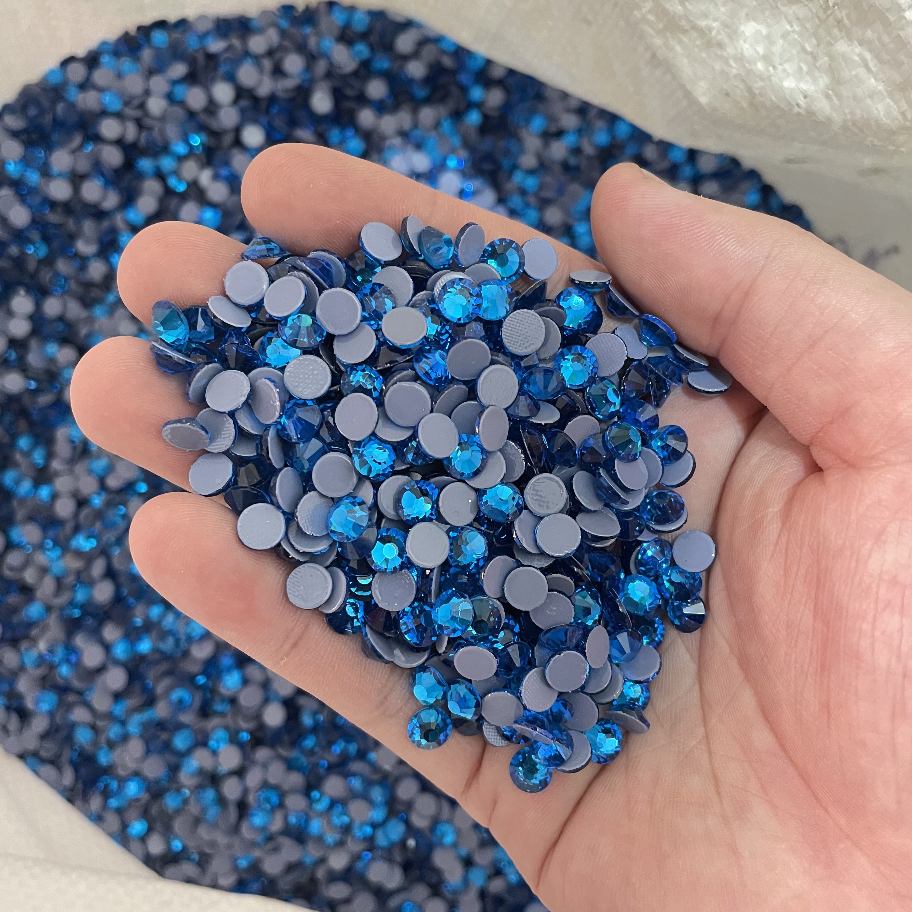 Yantuo 1440pcs Stone Wholesale Flat Back Glass Multiple Colors multi pack hotfix rhinestone For Iron On Crystal Design