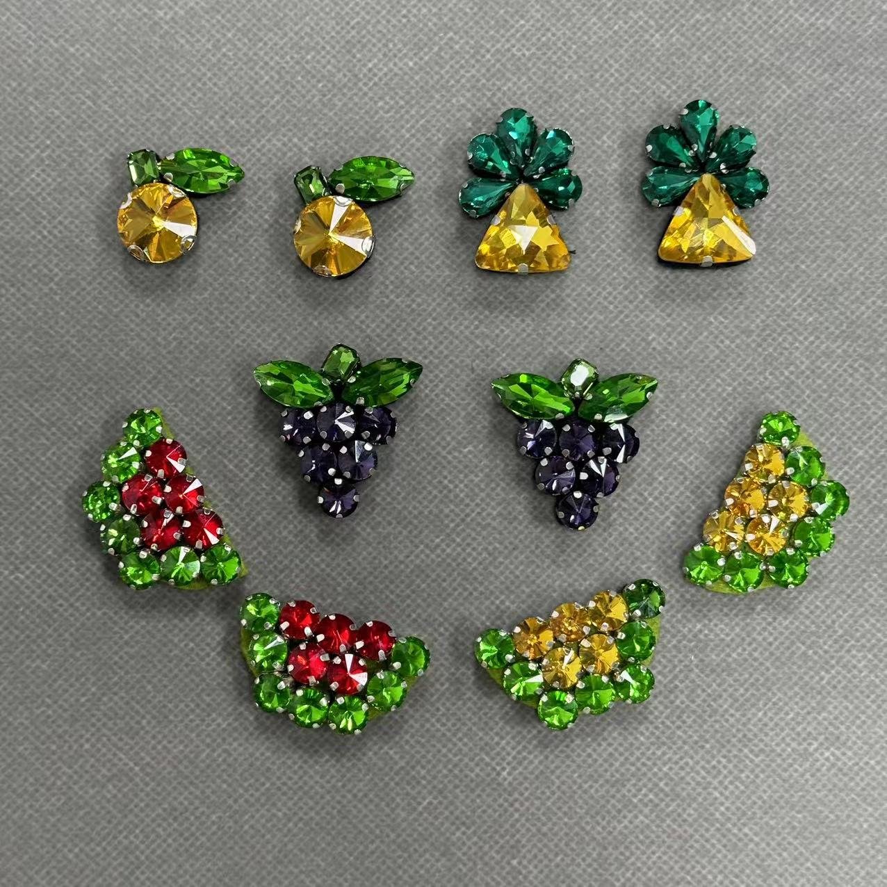 ZSY Custom rhinestone patches 3d handmade rhinestone beaded patches for clothes Fruit design embroidery Patches