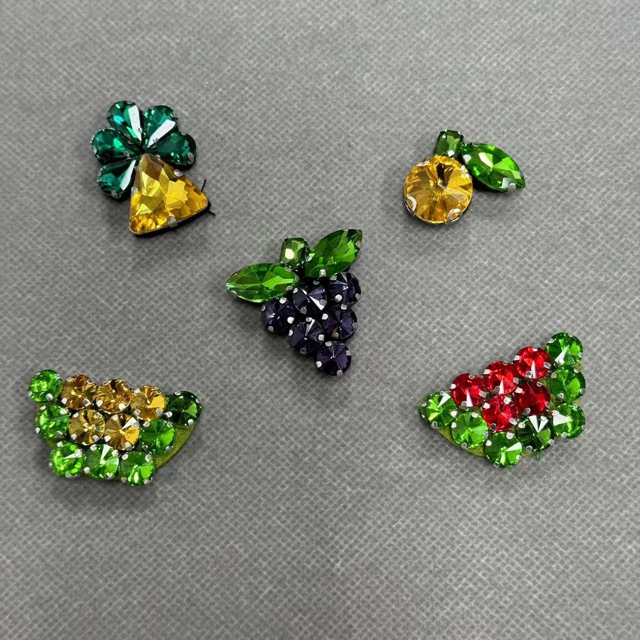 ZSY Custom rhinestone patches 3d handmade rhinestone beaded patches for clothes Fruit design embroidery Patches