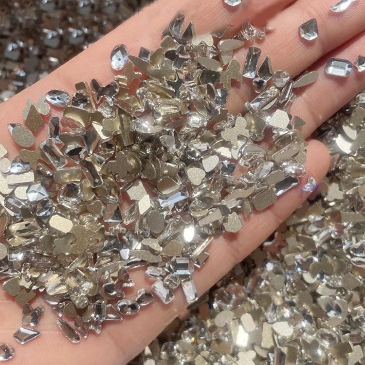 Wholesale rhinestone nail art crystal mix sizes flat diamond for nails