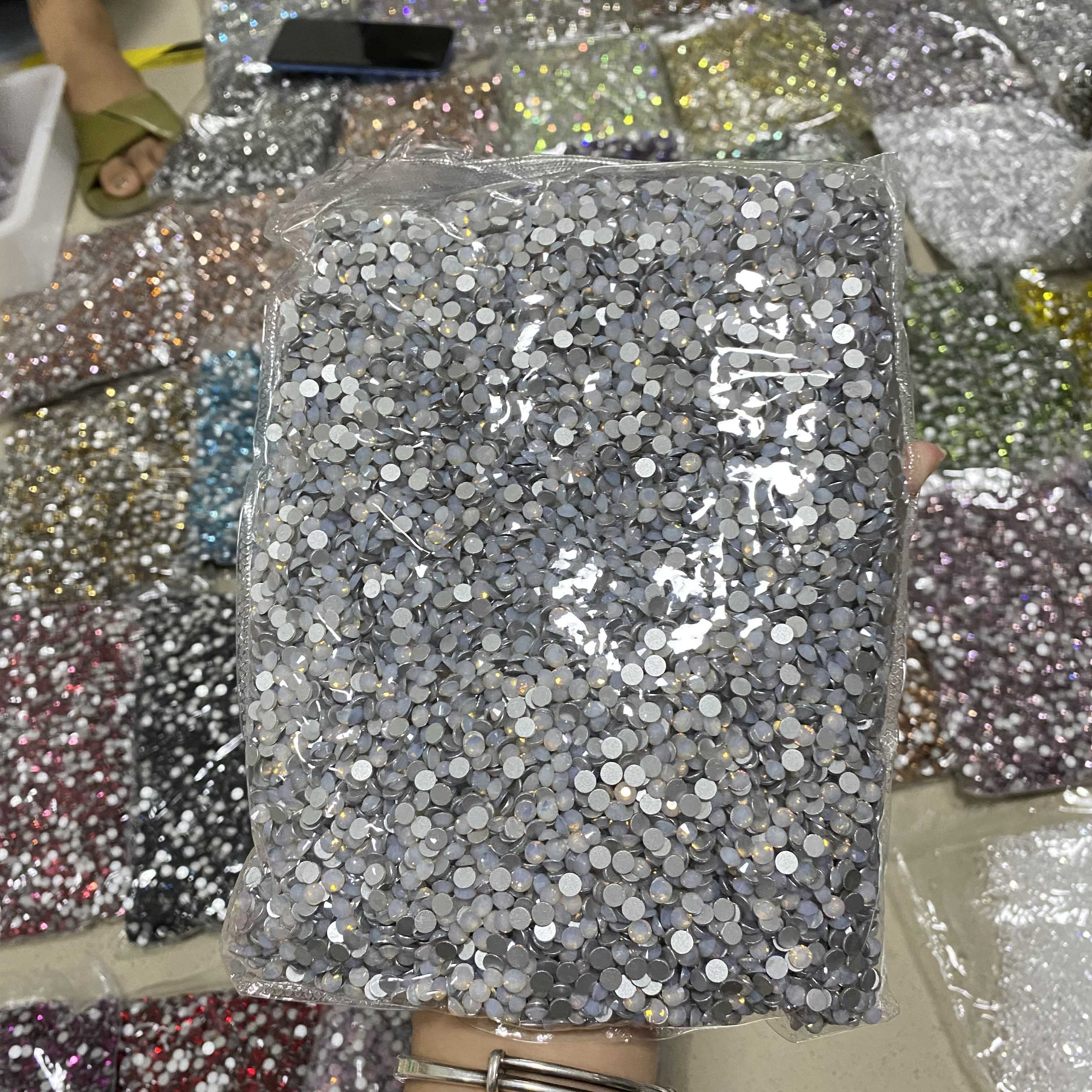 XULIN 100 Kinds Ready To Ship Color SS3-SS50 Non Hotfix Glass Big Rhinestone Bulk