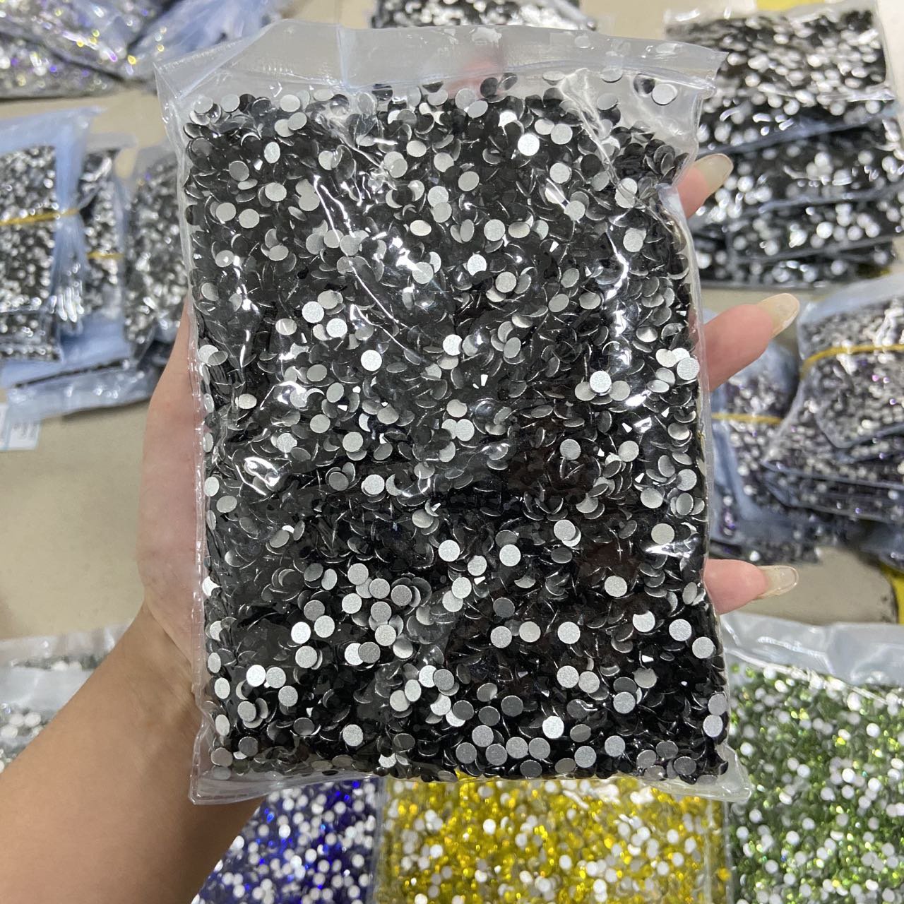 XULIN 100 Kinds Ready To Ship Color SS3-SS50 Non Hotfix Glass Big Rhinestone Bulk