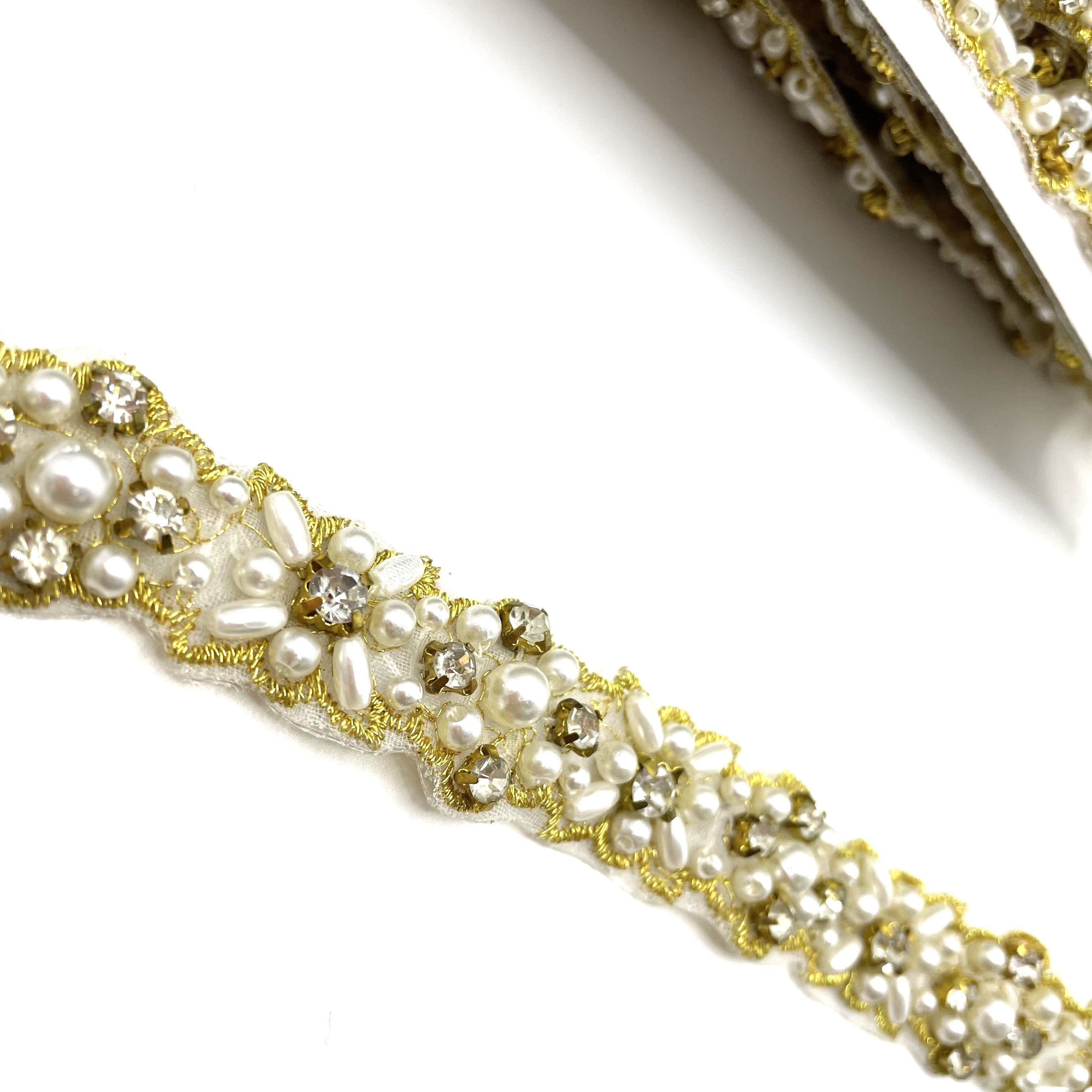 New Design white Clear fancy handmade wholesale crystal rhinestone chain trimming
