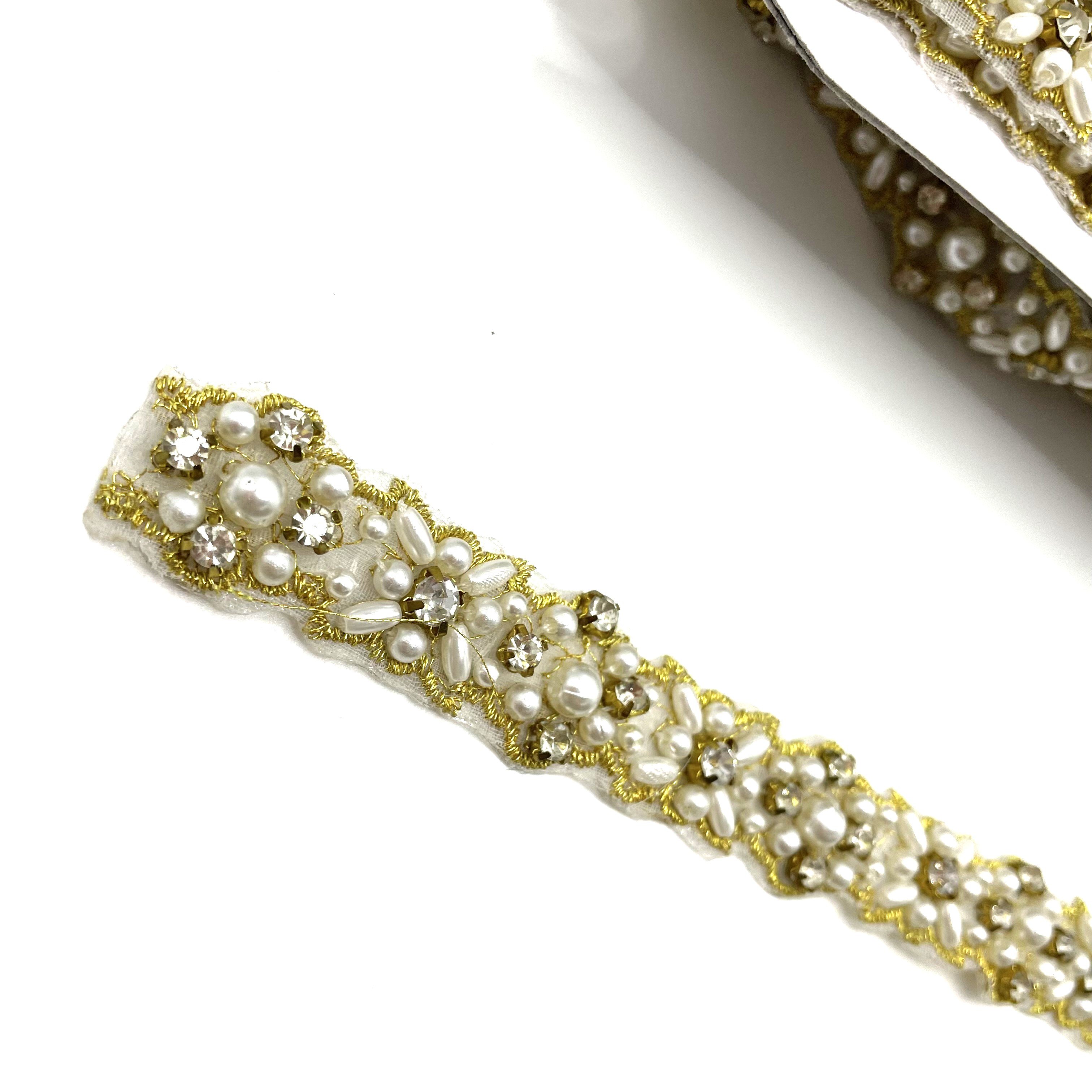 New Design white Clear fancy handmade wholesale crystal rhinestone chain trimming
