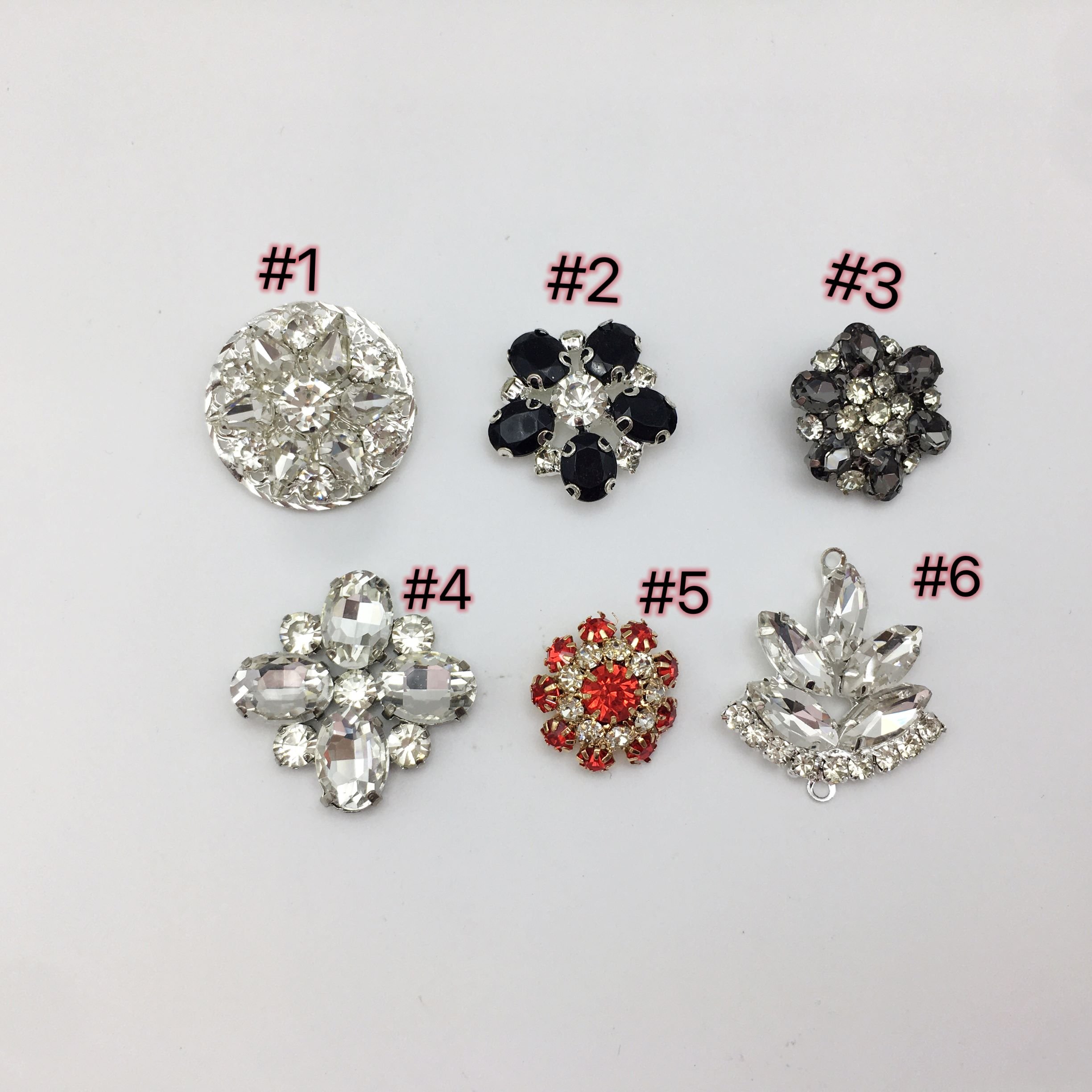SINRONG handmade metal decoration Button crystal craft products Flat back rhinestone hair accessory Multiple styles in stock