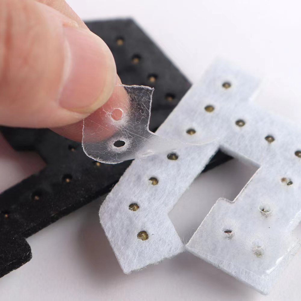 Heat pressed 26 English letters 4.5cm alphabet rhinestones beads iron on letter pearl patches for hat garment