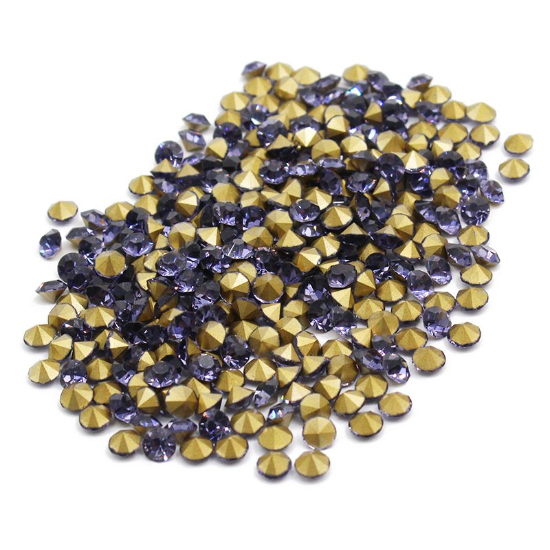 Yusheng Wholesale 3D Mixed Sizes Bagged Crystal Hight Quality Glass Nail Art Charm Decoration Crystals Rhinestone Bulk Set