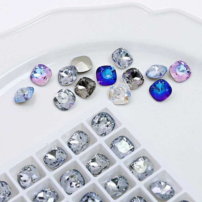 Dongzhou 10mm square glass rhinestones K9 crystal fancy stone wholesale loose crystal beads For jewelry nail art diy accessories