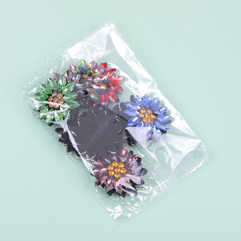 4*4 cm colorful Crystal diamond beads patch 3 d flowers Rhinestone applique for bag shoes clothing accessories