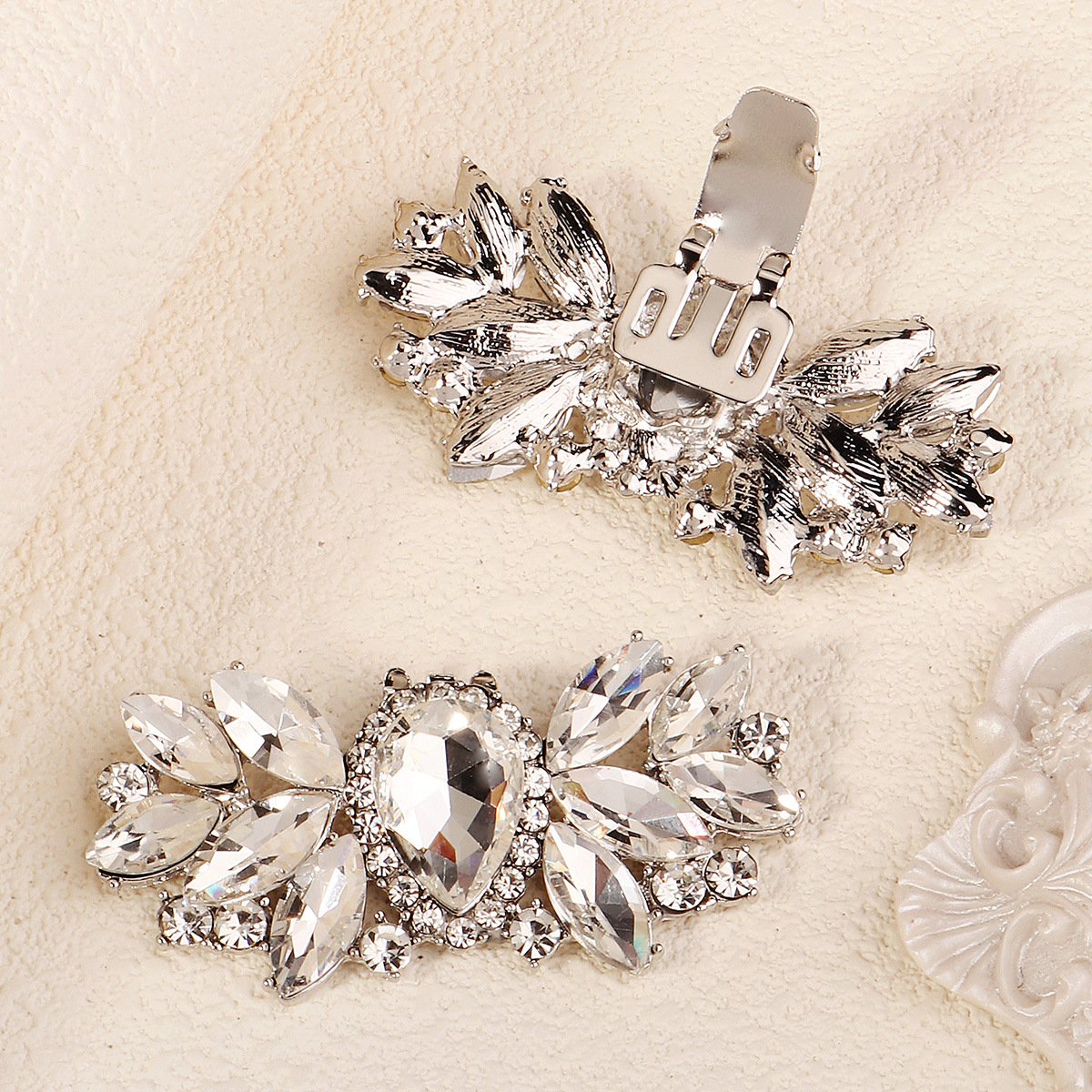 AW New Bridal shoes decoration diy clip-on high heel accessory rhinestones shoes accessories shoe buckle for women
