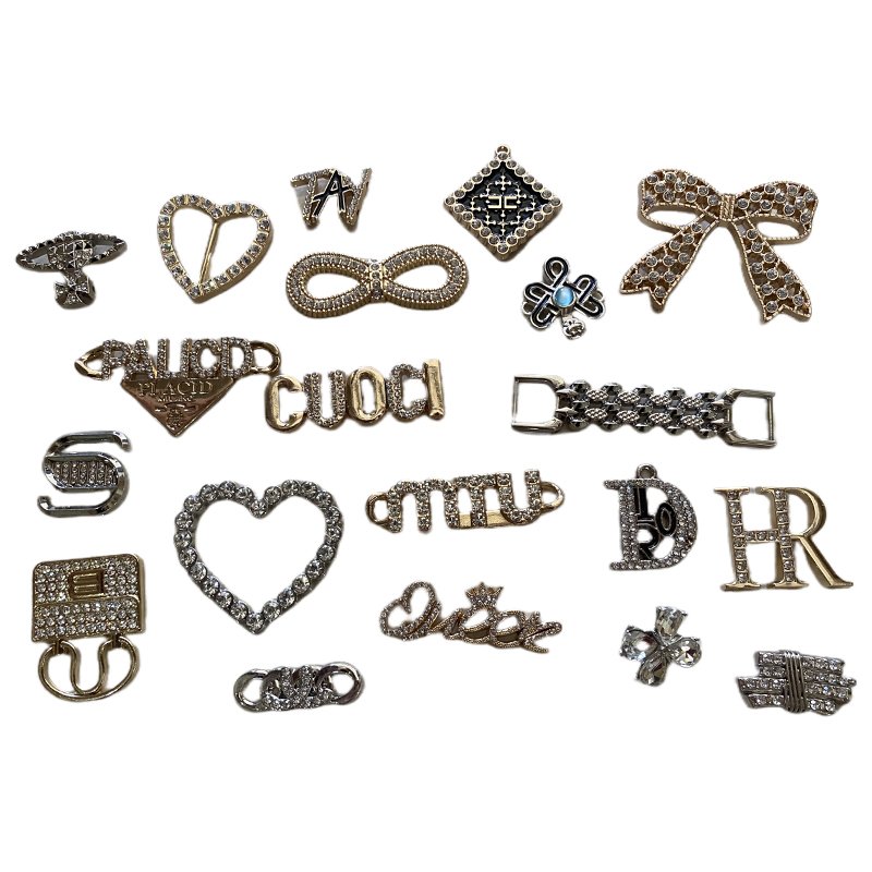 Customized Logo Metal Wallet Clothing Luggage Bag Letters Rhinestone Sequins Handmade ID Tags Hardware Metal Tags