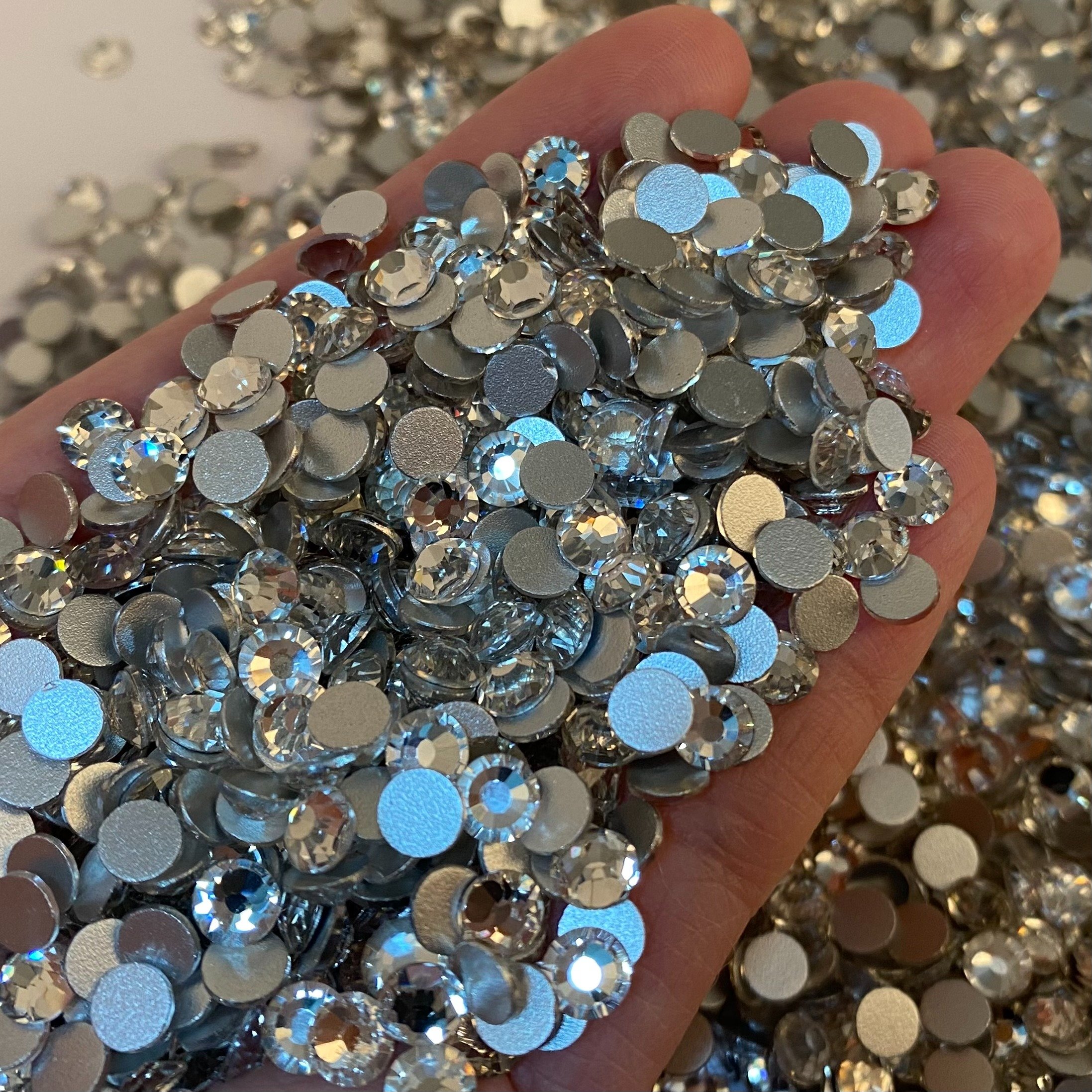 Wholesale Rhinestones Blingbling 100 Colors 12 Sizes Nail Art Crystal Rhinestone Hotfix Flat Back for Top Decoration Accessories