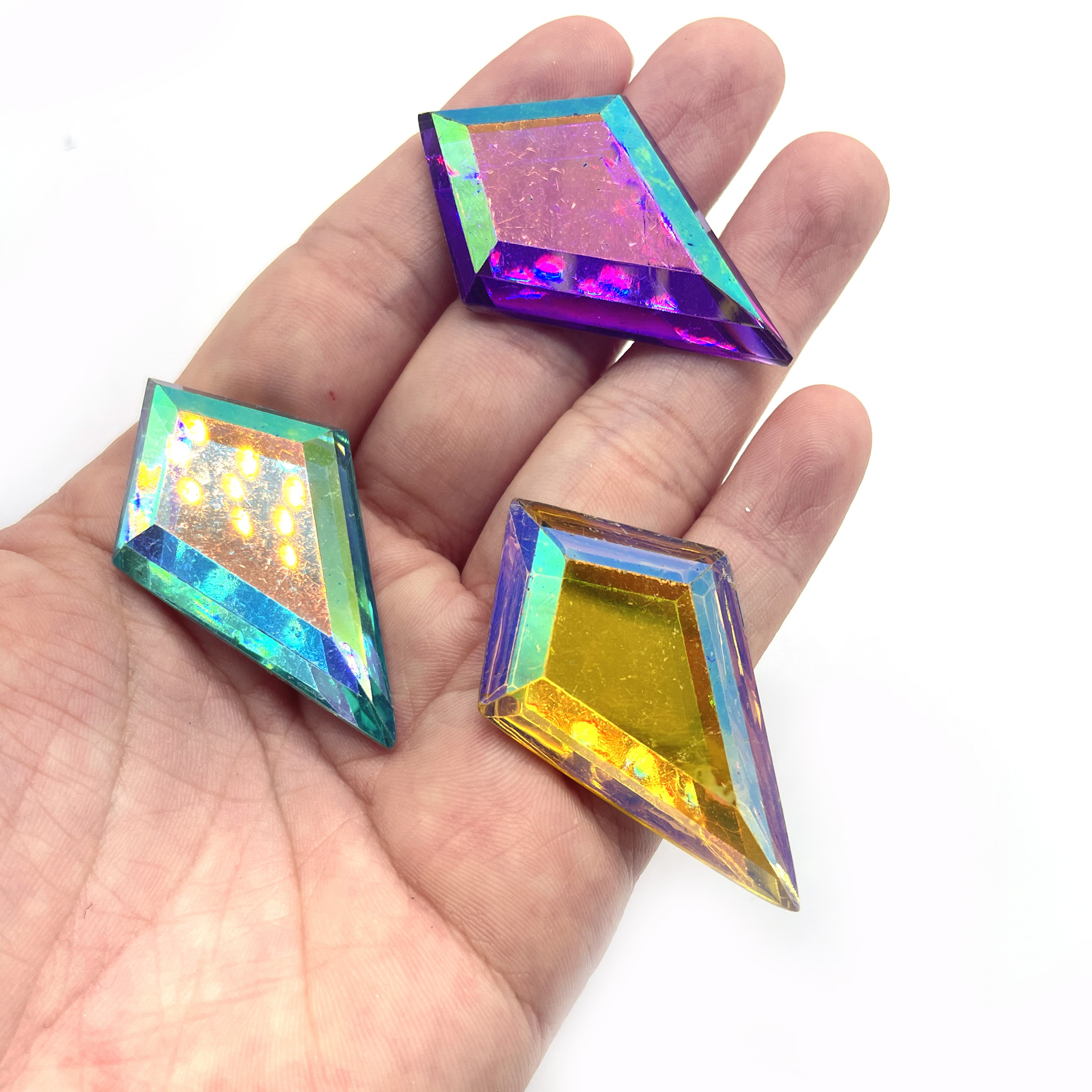 Factory Wholesale Shinning Resin Stone Rhinestones Various Colors and Shapes for Carnival Costume Decor Flatback Style