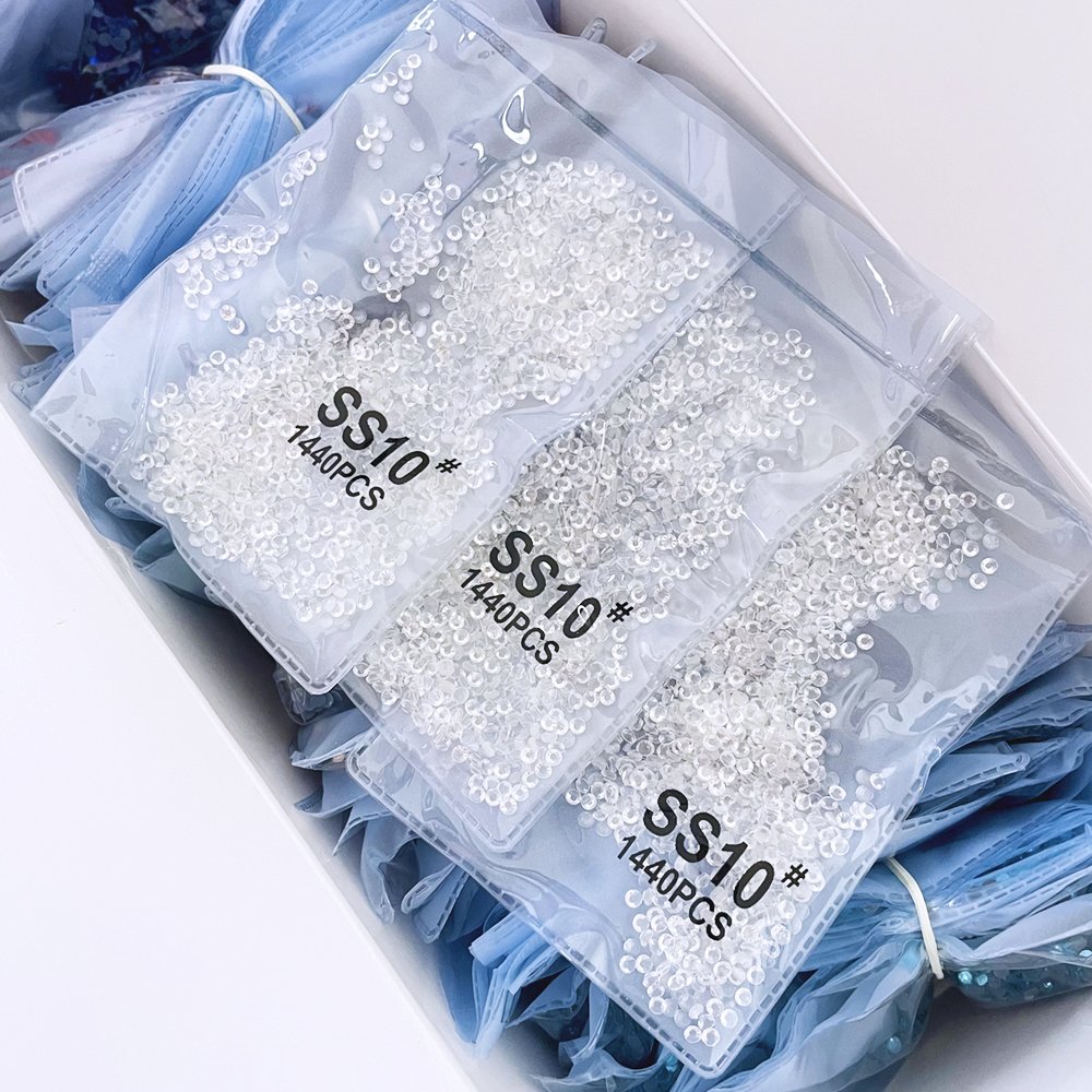 Yantuo Factory Wholesales SS10 1440pcs AA Multiple Colors Flatback Hot Fix Rhinestone For Clothing 2 Bag Glass Rhinestones