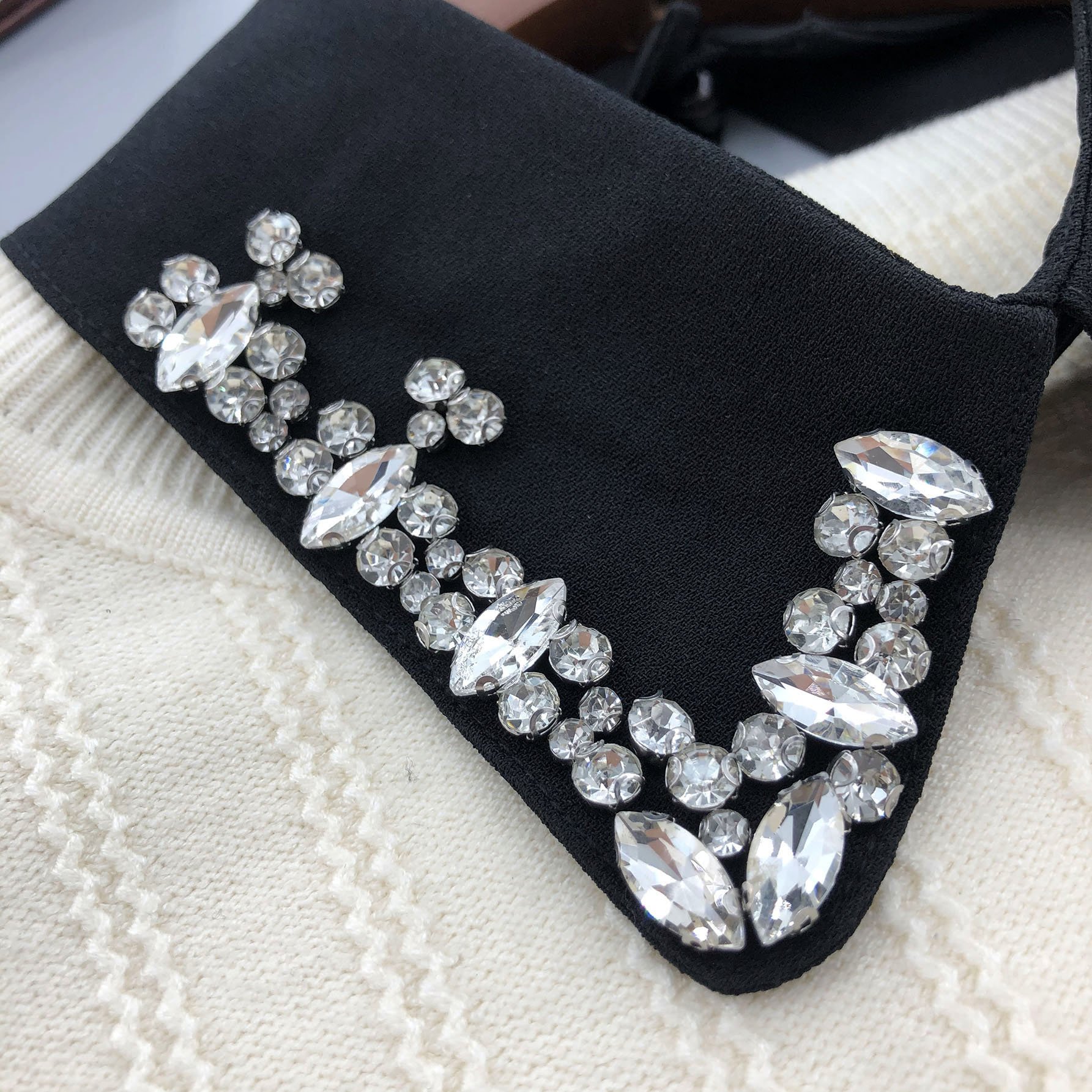 Wholesale Dickey Lace Fake Collar Women Neck Lace Rhinestone Collar Embroider
