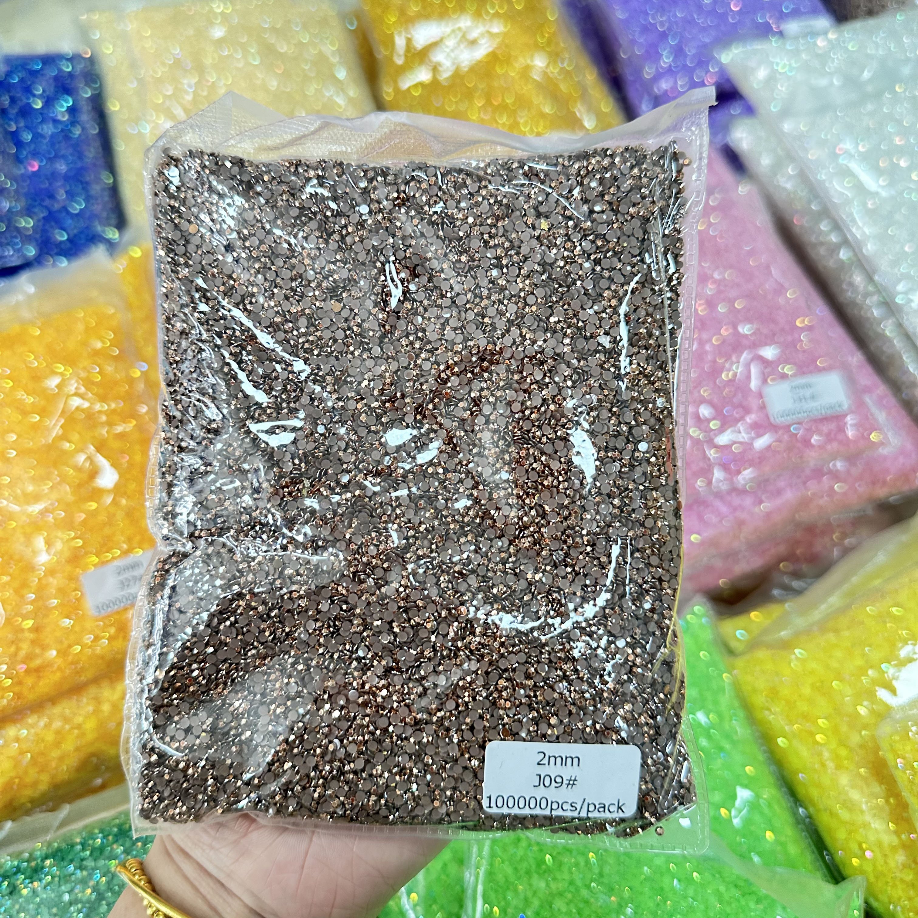 XULIN 2mm 3mm 100000pcs/bag Flatback Resin Jelly Rhinestones For Clothing Craft Decoration