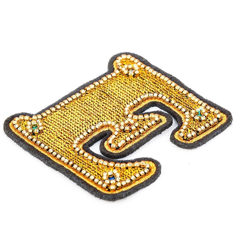 luxury Iron On Sew On 26 English Letters Alphabet Bling Pearls Rhinestones Beads Patches