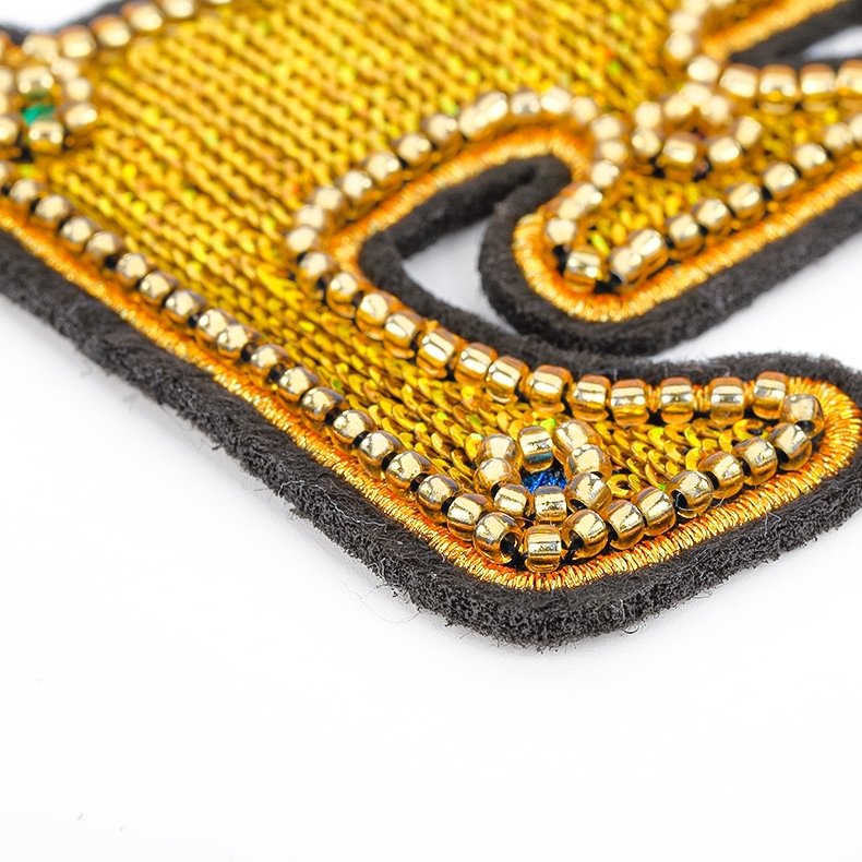 luxury Iron On Sew On 26 English Letters Alphabet Bling Pearls Rhinestones Beads Patches