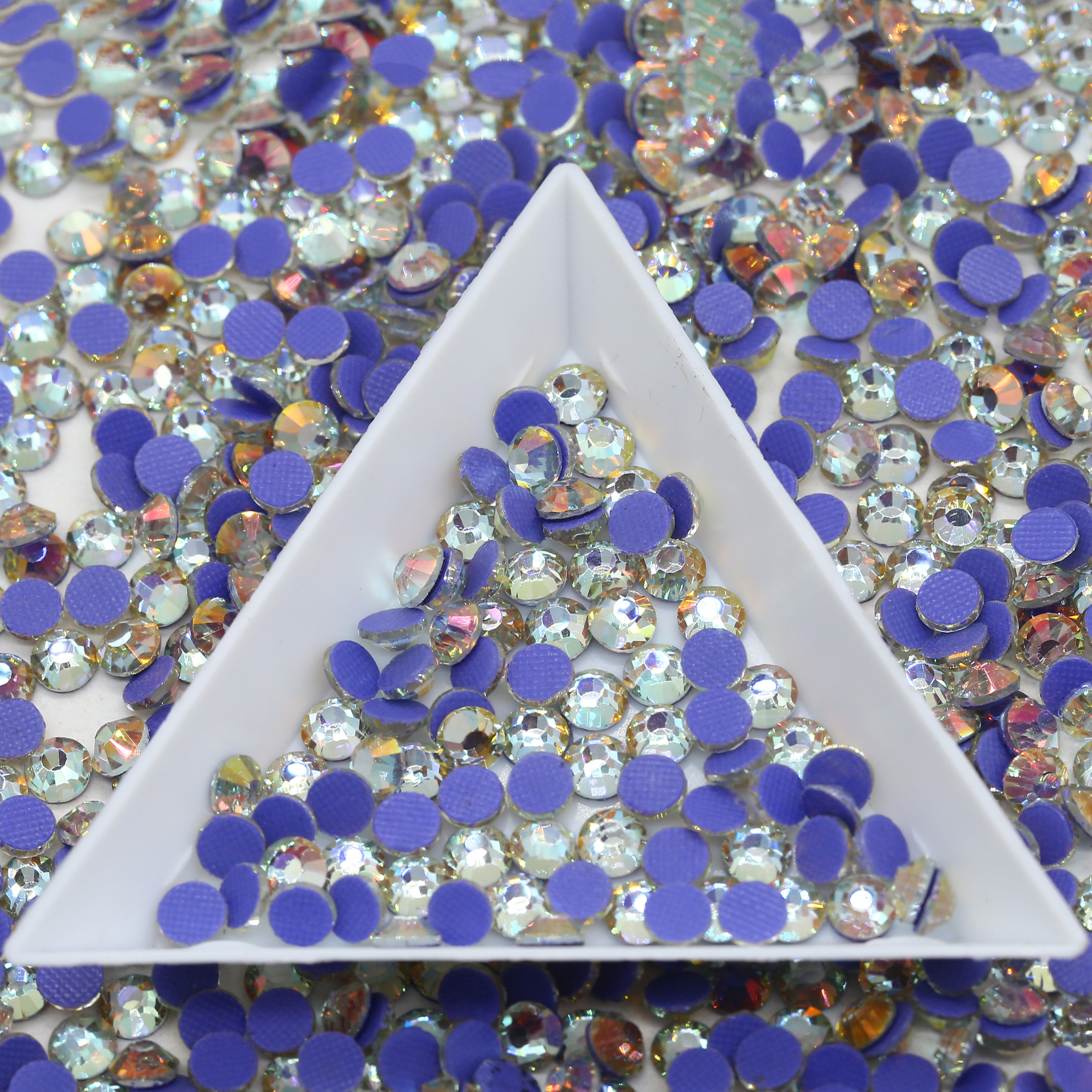 Whatstone Wholesale Hot Fix Rhinestone SS10 SS16 SS20 Flat Back Hotfix Crystal Stone For Shoes Bags Decoration