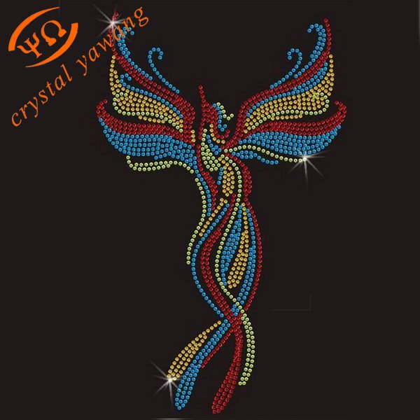 China Factory Custom Bling Designs Iron On Butterfly Hotfix Rhinestone Transfers Designs For T Shirt Clothes