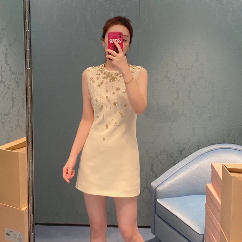 2024 New dropshipping women hot fashion and elegant sleeveless dresses with rhinestones