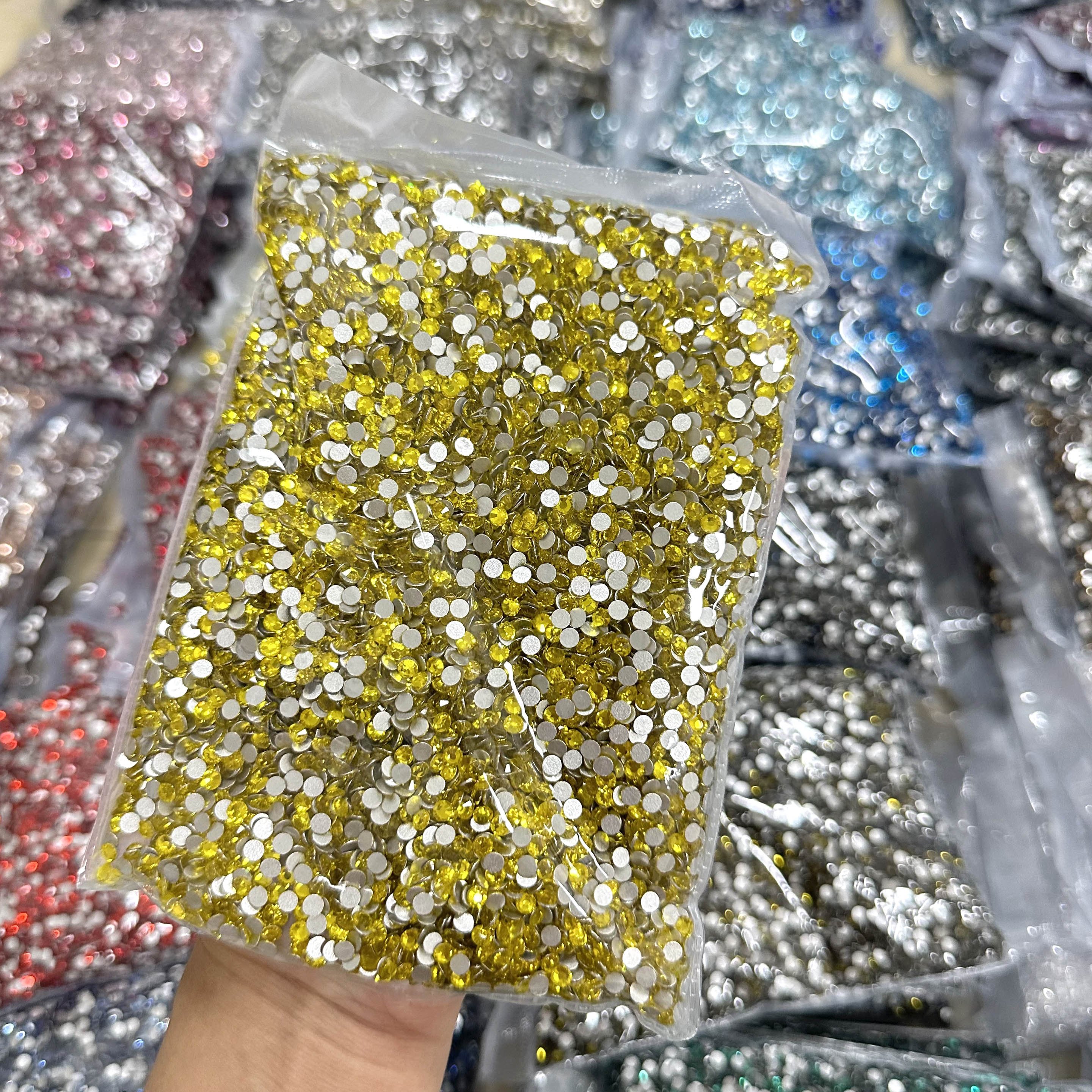 Whatstone Wholesale SS3-SS50 Strass Stone Flatback Glass Rhinestone Gems