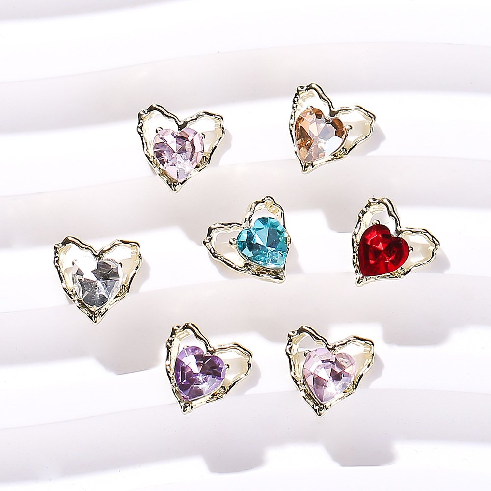 Metal Alloy Hollow Heart Nail Jewelry Luxury Crystal Heart Nail Rhinestone Charms K9 Glass Stone Manicure Accessories