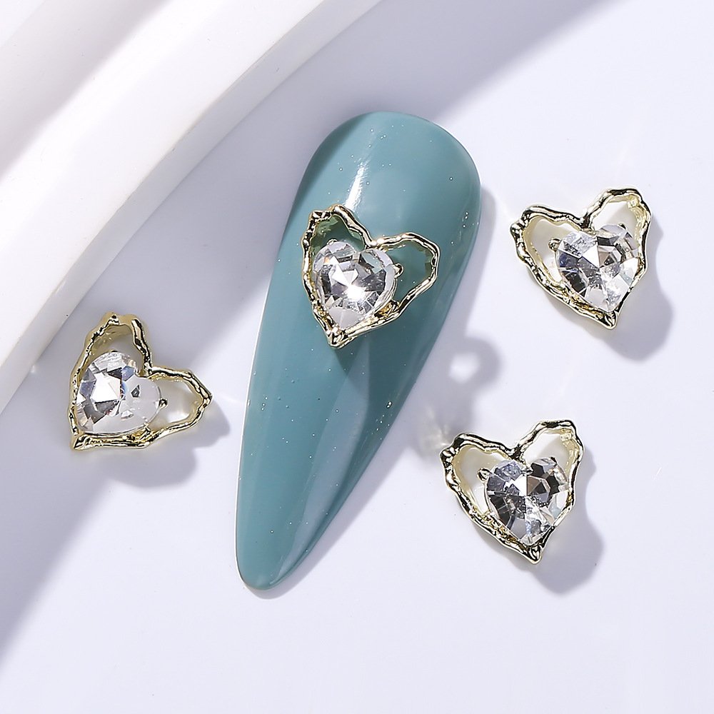 Metal Alloy Hollow Heart Nail Jewelry Luxury Crystal Heart Nail Rhinestone Charms K9 Glass Stone Manicure Accessories