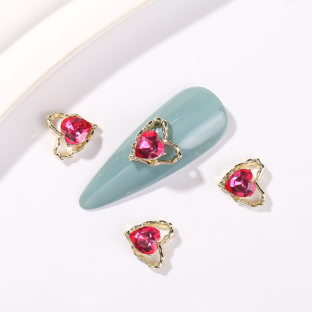 Metal Alloy Hollow Heart Nail Jewelry Luxury Crystal Heart Nail Rhinestone Charms K9 Glass Stone Manicure Accessories