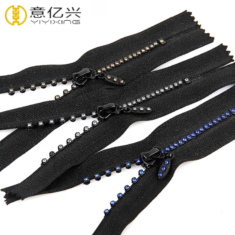 YYX Custom New Design Plastic Diamond Rhinestone Zip Zipper