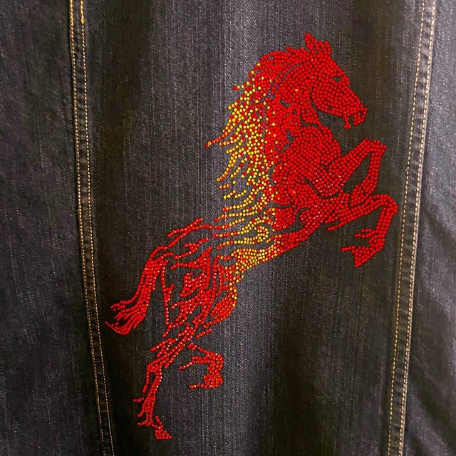 Custom crystal hot-fix bling strass template horse design rhinestone iron on heat press transfers motif for clothing tshirt