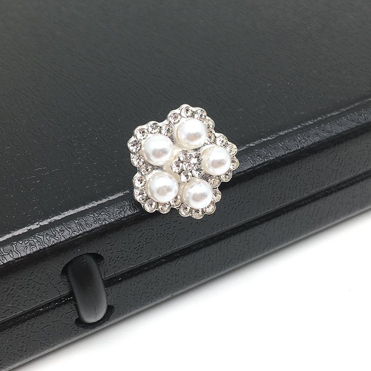 New Design Bling Metal Button for Wedding Dress flower decorative nickel-free rhinestone Jewelry metal button