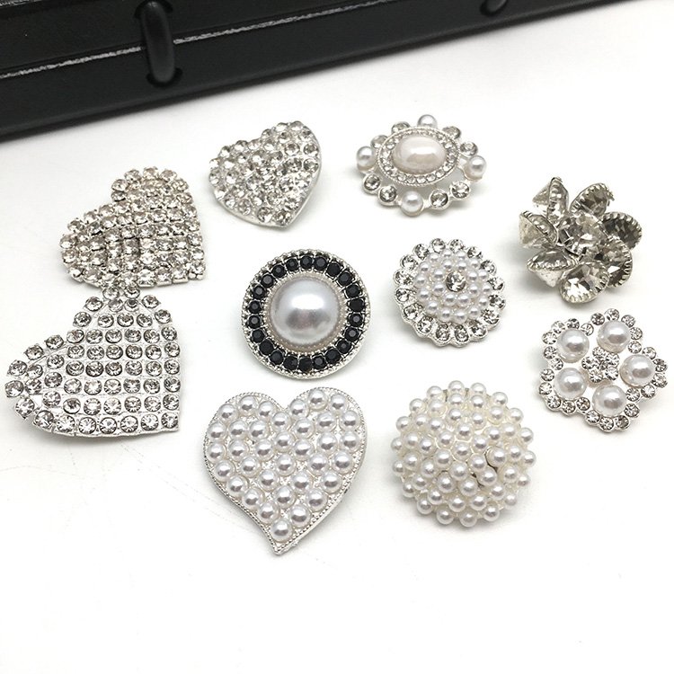 New Design Bling Metal Button for Wedding Dress flower decorative nickel-free rhinestone Jewelry metal button