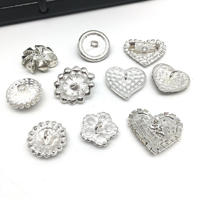 New Design Bling Metal Button for Wedding Dress flower decorative nickel-free rhinestone Jewelry metal button