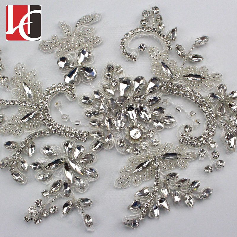 HC-3679 Hechun wholesale handmade lace botton beaded rhinestone applique