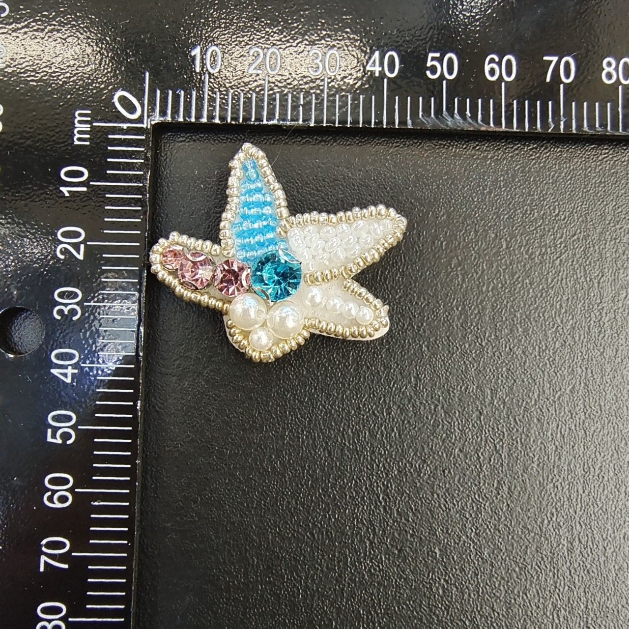 3pcs fresh handmade beaded cloth stickers, fashion patch stickers,decorative clothes appliques, rhinestone hand-sewn patches