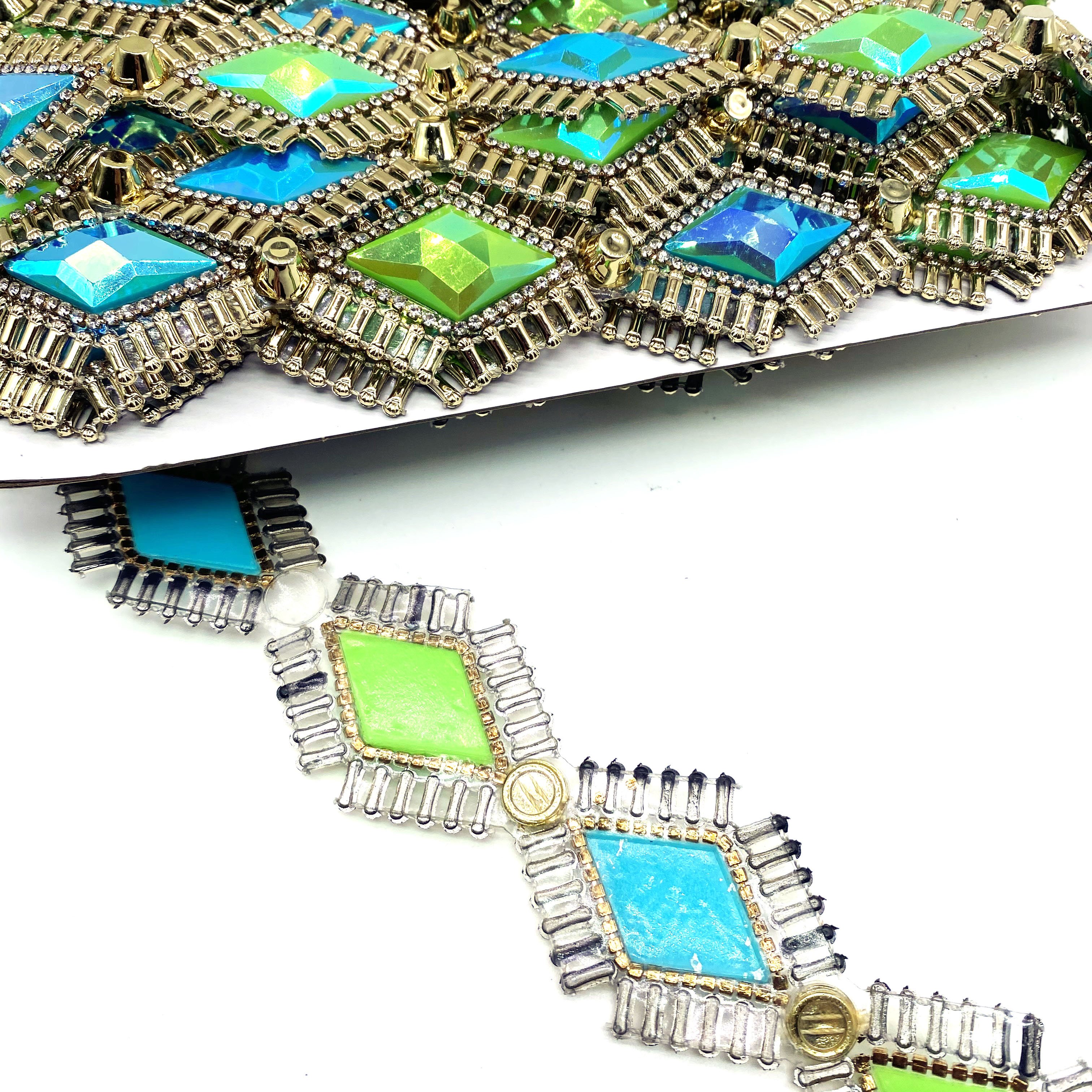 2024 Handmade Customized Carnival Costumes Reflective Resin Beads Hot Fix Applique Patch Craft Trimming For Fiesta Party Garment