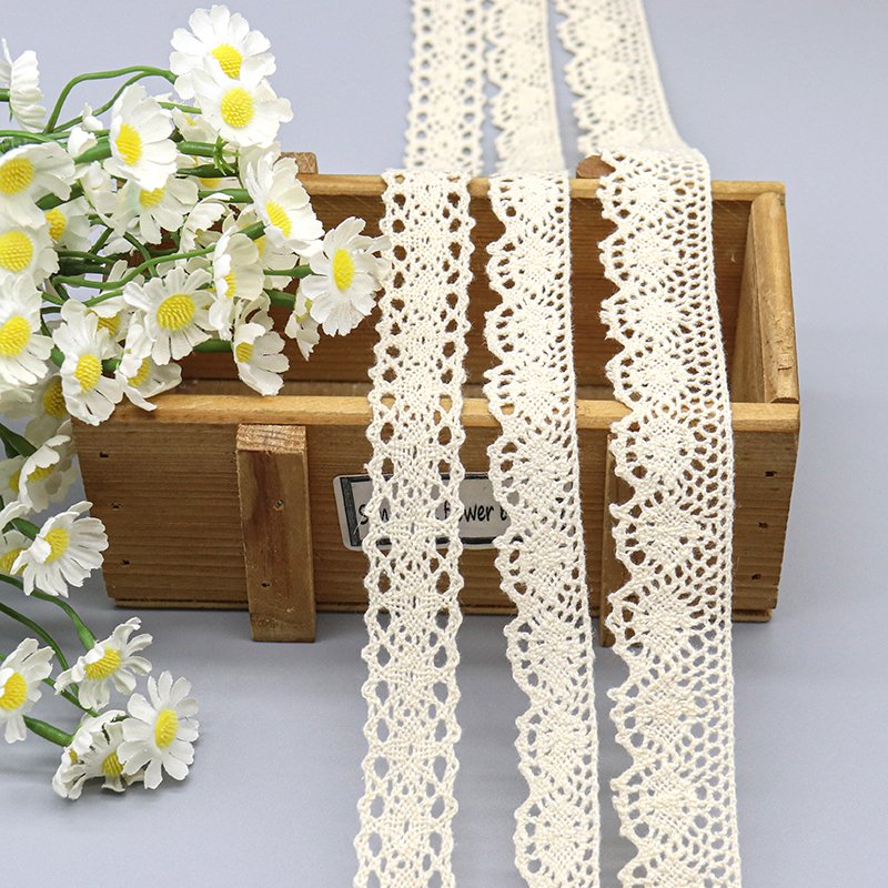 fashion designer border lace trim 100% cotton eco friendly crochet lace trim for clothing